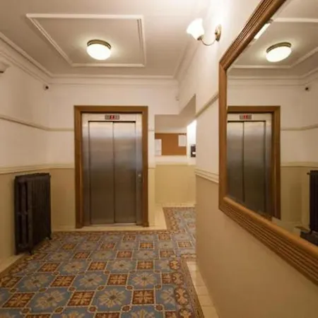 Penguin 2120 Apartman Wrocław